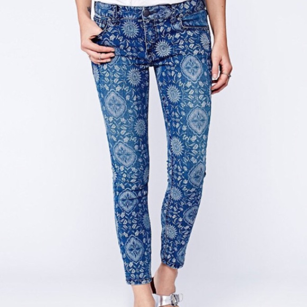 Free People Sundial Skinny Jeans